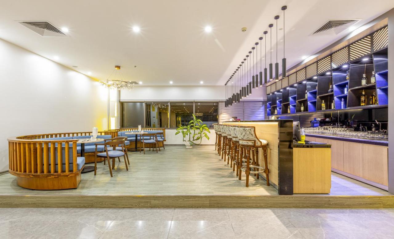 Anh Phat Resort Tinh Gia Bagian luar foto